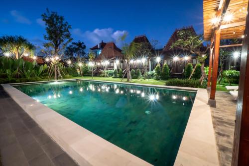 Batubulan Villa | Relax at Campuan Sari Villa with Private Pool & Ocean View