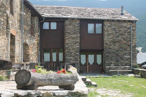 Serrat House | Discover Can Bonada: 4-Star Family & Pet Friendly Retreat