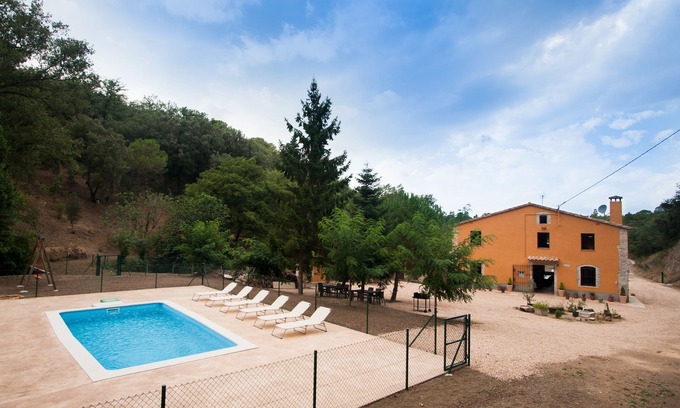 Macanet de la Selva Cottage | Discover Can Dalemus: Ocean View Retreat with Spa & Pool