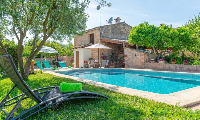 Algaida Villa | Private Pool Retreat at Can Fiolet in Algaida - Guest Rated 9.8