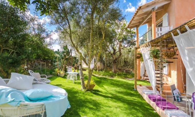 Vilafranca de Bonany House | Guest Rated 10/10: Sa Font with Oceanfront Spa & More