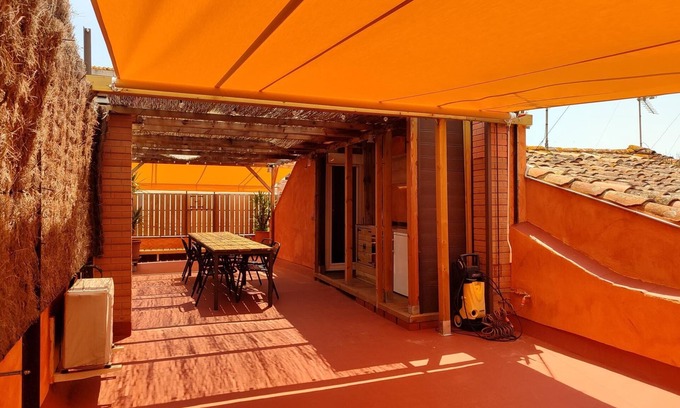Arenys de Munt Cottage | Can Mir charming townhouse with terrace