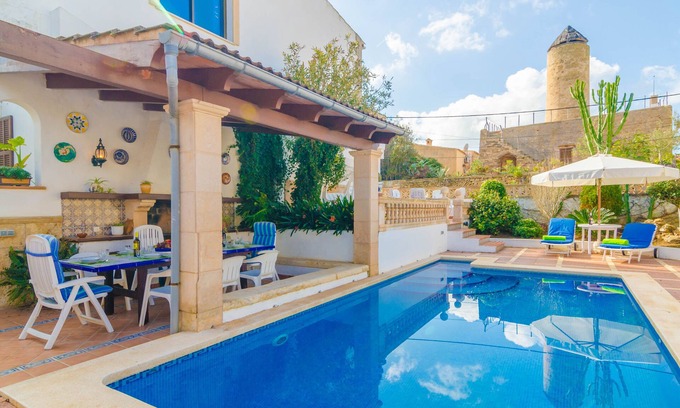 Colonia de Sant Pere Villa | Relaxing Villa with Private Pool near Colònia de San Pere