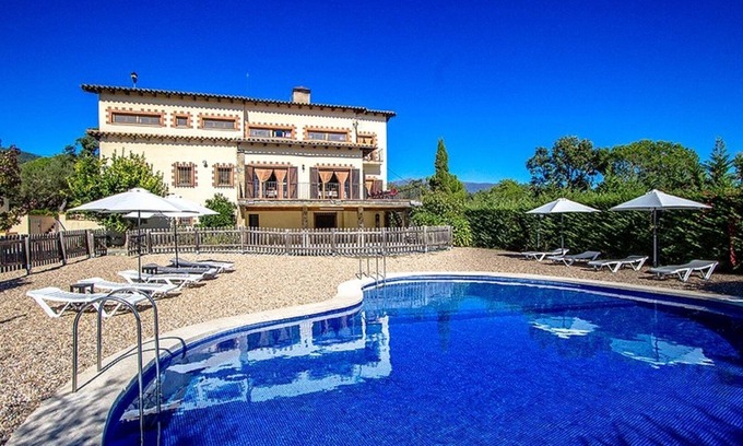Sant Pere de Vilamajor Cottage | Spacious Can Panxa Rural Apartment with Private Pool