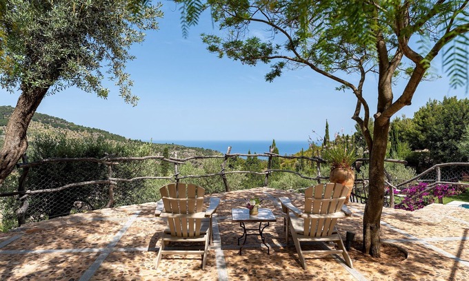 Deia Villa | Discover Can Pelat Vella: Oceanfront Retreat with Spa
