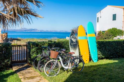 Urbanizacion S'Estanyol House | Discover Can Popi: A 4-Star Retreat with a 9/10 Rating