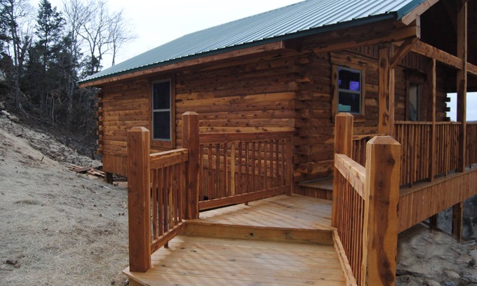 Eureka Springs Cabin | Experience Can-U-Canoe 109: The Trout House Retreat