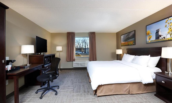 Regent Hotel | Explore Canad Inns Destination Centre Transcona with Pool & More