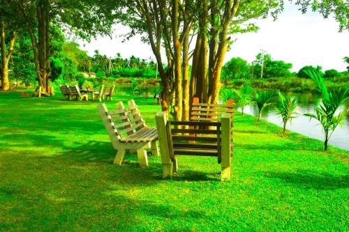 Udawalawa House | Experience Canal Side Safari Resort with Breakfast Included