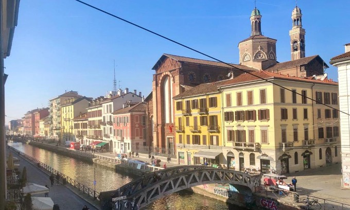 Porta Genova Apartment | Historic Apartment with Canal View - Rated 9.3 by Guests