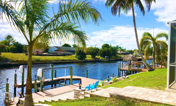 Cape Coral House | Canalfront Retreat with Heated Pool & Kayaks - 10/10 Rating
