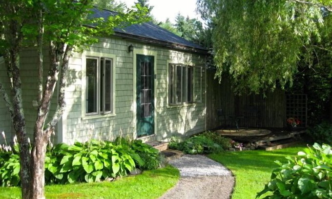 Somesville Cottage | Discover Acadia: Exceptional Stay with Oceanfront Views