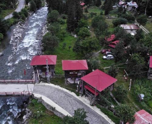 Camlihemsin Bed & Breakfast | Cozy Cancik Dağ Evleri: Family-Friendly Getaway Awaits