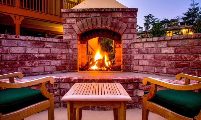 Northwest Carmel Hotel | Candle Light Inn: Guest Rated 9.2 with Spa & Dining