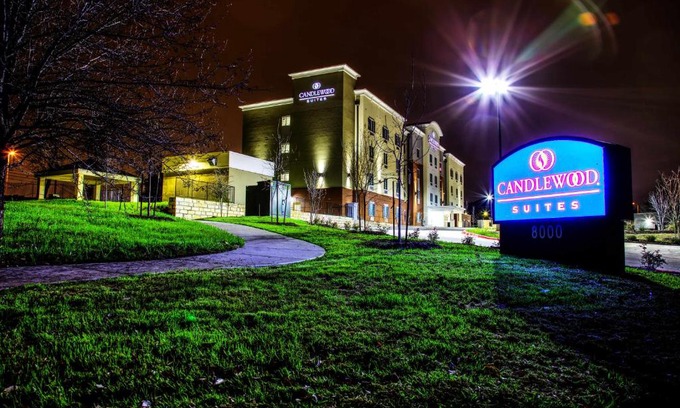 Walnut Creek Business Park Hotel | Discover Candlewood Suites - Austin North: Pet-Friendly Retreat