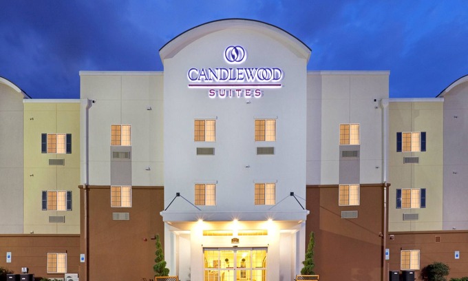 El Dorado Hotel | Pet-Friendly Candlewood Suites El Dorado with Great Amenities