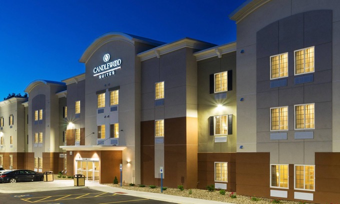 Mercer Hotel | Ideal Candlewood Suites Grove City Near Outlet Center