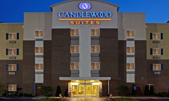 Jeffersonville - Clarksville Hotel | Ideal Candlewood Suites Louisville North for Your Stay