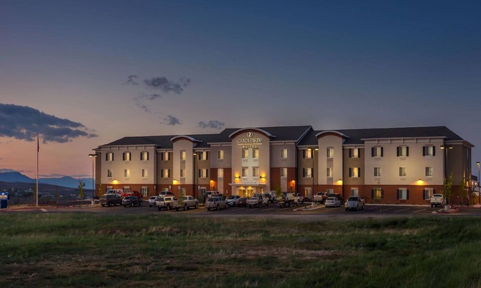 Winnemucca Hotel | Discover Candlewood Suites Winnemucca: Rated 8.8/10 Stay