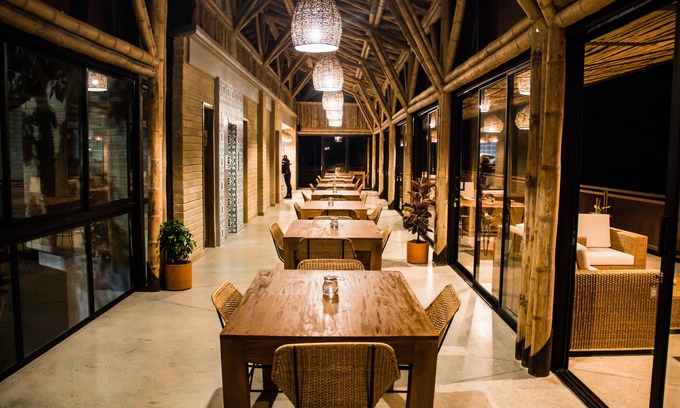 Marinilla Hotel | Experience Cannúa Lodge: 4-Star Retreat with Spa & Dining