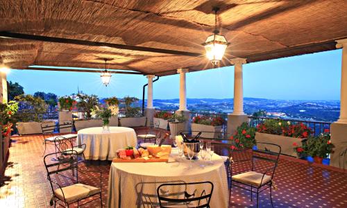 Cocconato Hotel | Pet-Friendly Retreat at Cannon d'Oro with Breakfast Included