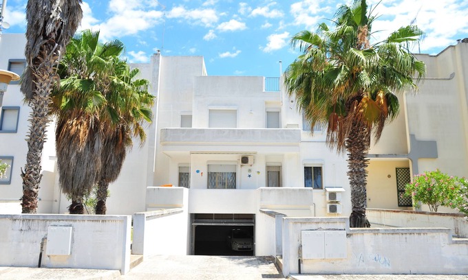Otranto Apartment | Coastal Bliss at Cannulo Otranto Lungomare, Rated 10/10