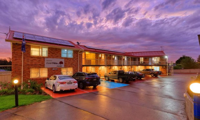 Canowindra Hotel | Discover Canowindra Riverview Motel: Family-Friendly Oasis