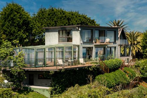 Liencres Villa | Beachfront Villa with Pool and Family-Friendly Amenities