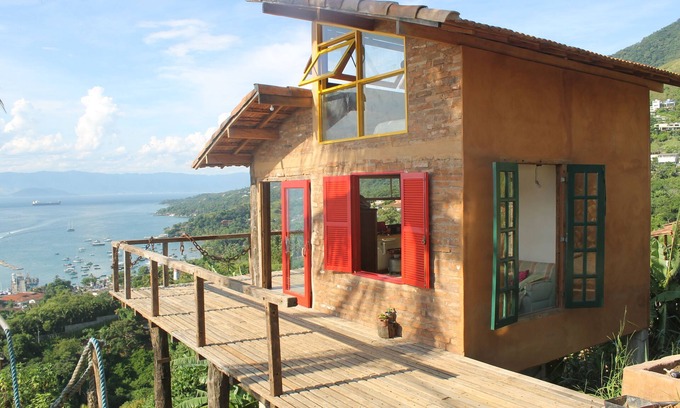 Ilhabela Historical Center Ski Chalet | Relaxing Getaway at Canta Galo Ilhabela with Oceanfront Spa