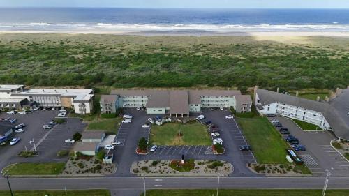 Ocean Shores Resort | Pet-Friendly Canterbury Inn with Oceanfront Views & Pools