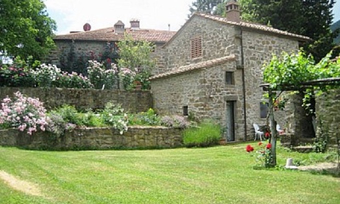 Londa House | Discover Cantina Di Bacco: Cozy Cottage with Pool & Views
