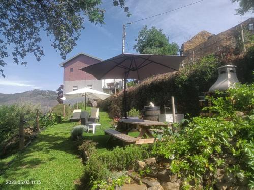 Prestimo House | Pet-Friendly Retreat at Cantinho do Préstimo, Rated 9.5/10