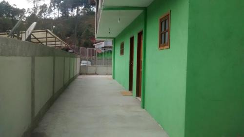 Colinas Capivari House | Pet-Friendly Retreat at Cantinho dos Oliveira - Rated 9.7/10