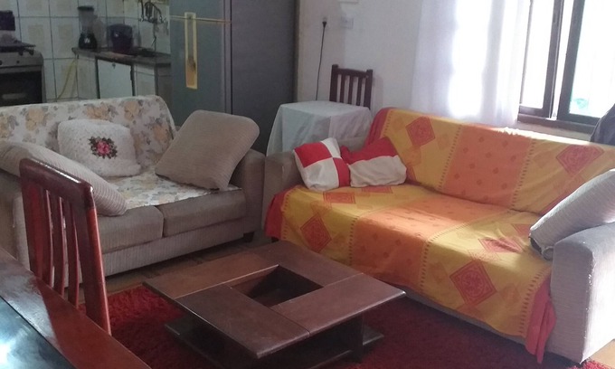 Solemar House | Cozy Cantinho Marysilva with Kitchen for Your Getaway