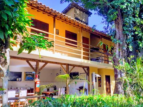 Trindade House | Welcoming Canto do Riacho Suites: Family-Friendly Retreat