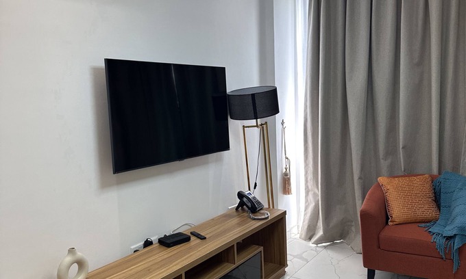 Labadi Apartment | Elevate Your Stay at Cantonments Duplex Apartment with Pool