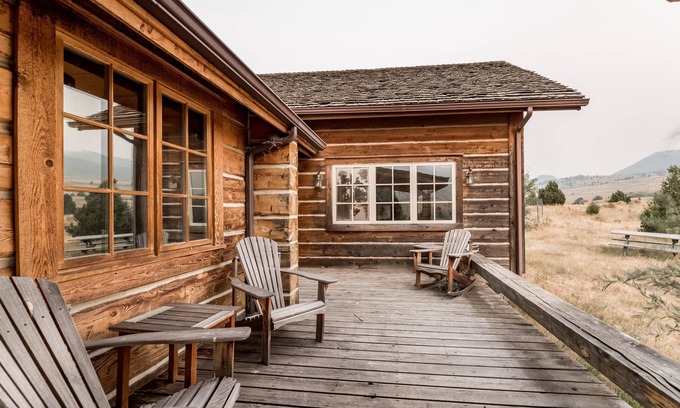 Emigrant House | Discover Canyon Creek Ranch - Summer 2024 Reservations Open!
