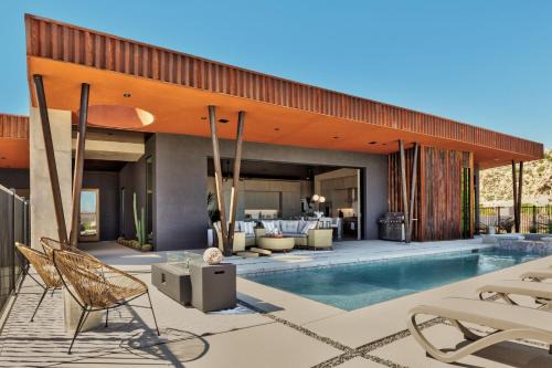 Yucca Valley House | Mirador by Fieldtrip: Modern Oasis with Scenic Views