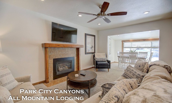 South Snyderville Basin Condo | Guest Rated: 10/10 Canyons View 19 - Walk to Cabriolet Lift