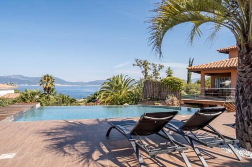 Pietrosella Villa | Elegant Villa d'exception CAONIA with Infinity Pool & Ocean View