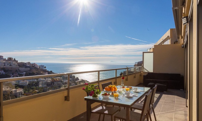 Faro de Cullera Apartment | Oceanfront Cap Blank Penthouse with Spa & Pool Access
