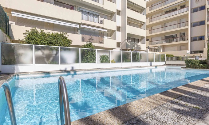 Cap-d'Antibes Apartment | Top-Rated BNB RENTING in Cap d'Antibes with Kitchen Access