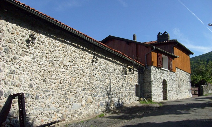 Sacoue House | Cap de la Bigne: Ideal Retreat for 25 with Ocean Views