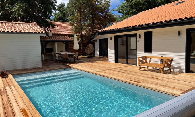 Lege-Cap-Ferret Villa | Villa Sérénité: Poolside Retreat by the Ocean - 4 Stars
