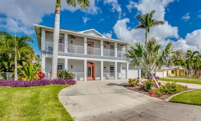 Caloosahatchee Apartment | Discover a Coastal Paradise with Private Dock & Heated Pool