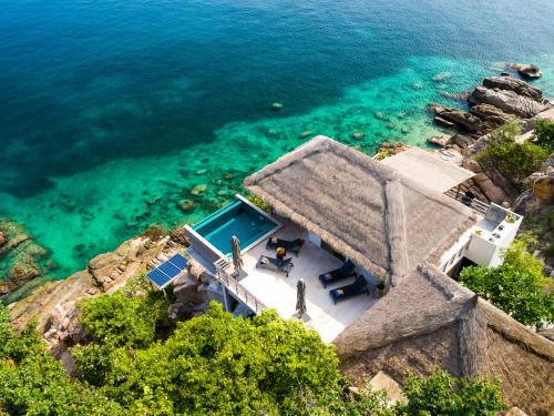 Ao Thian Og Villa | Escape to Cape Shark Villas: Oceanfront Bliss Awaiting You