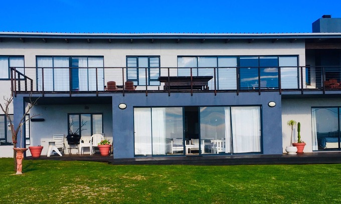 Cape Saint Francis House | Family-Friendly Getaway at Cape St Francis Beach Resort