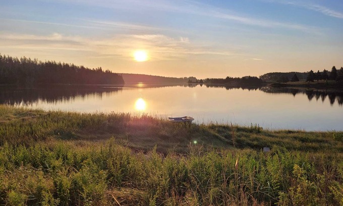 Richmond County House | Oceanfront Caper Cottages: Guest Rated 10/10 with Breakfast