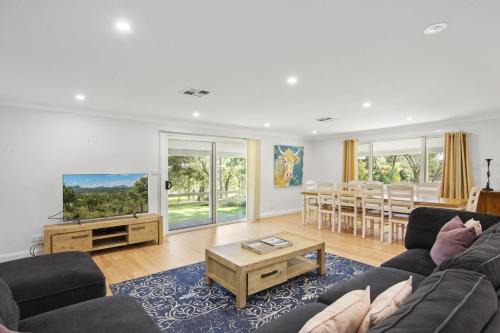 Lovedale House | Capercaillie Cottage