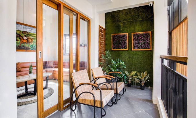Cepu Hotel | Budget-Friendly Stay at Capital O 3461 Mystays with Breakfast
